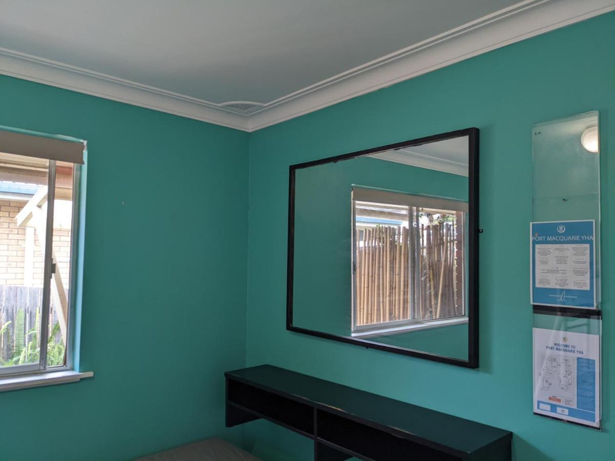 Ozzie Pozzie Backpackers Pansiyon Port Macquarie Dış mekan fotoğraf